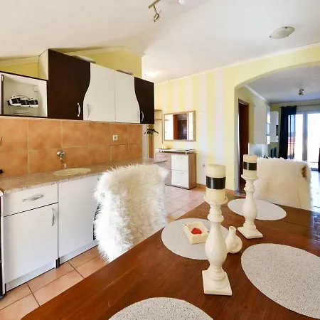 Apartament Karla By Interhome *